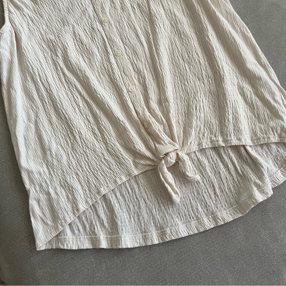 🆕 LOFT cream sleeveless blouse size large - Picture 2 of 7